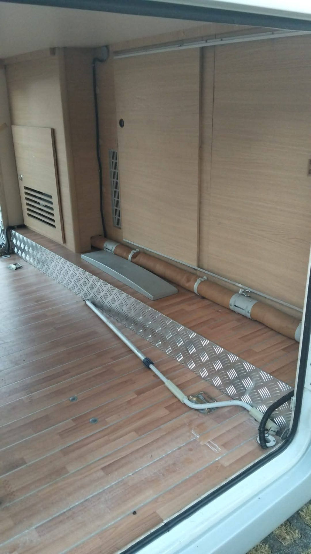 ❌riservato patrizia❌Camper Fiat ducato roller team garage p semi integrale, 2.3 130cv anno 2007, km 117.000.                prezzo 17950