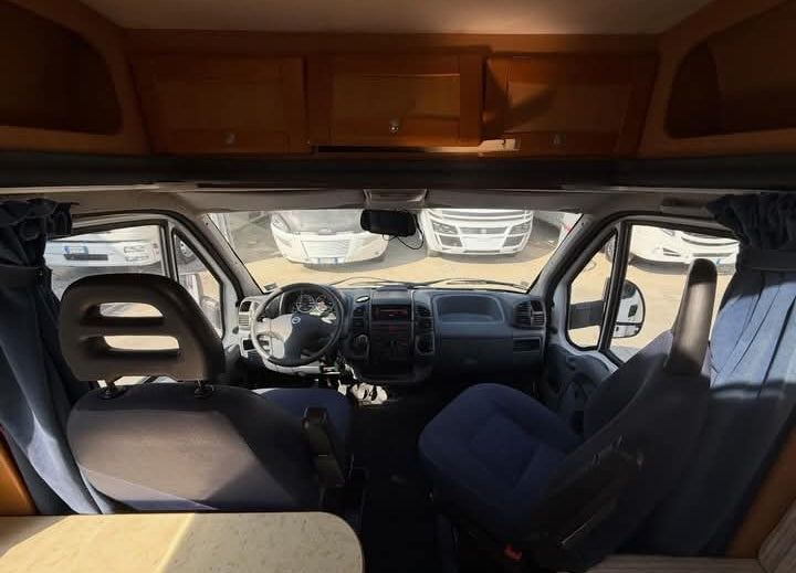 Ci International riviera 55p anno 2003 km 130000.         Prezzo 14.900