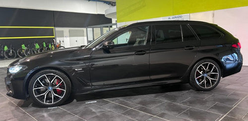Bmw 530e Touring Luxury auto Sequential PHEV Petrol.             184cv