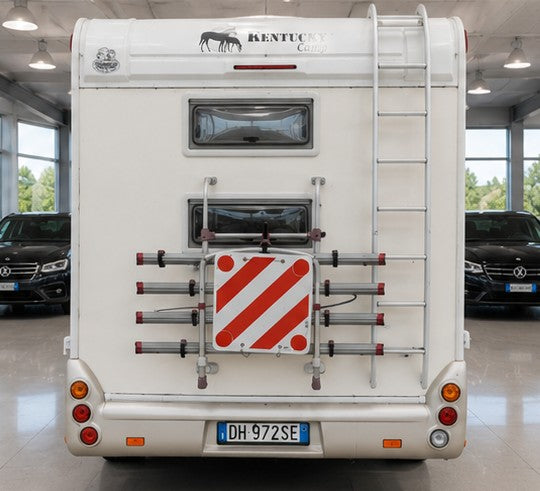 Kentucky Corral 3 anno 06/2007, km 87.600  Ford Transit 2.5 TDI (135cv),        prezzo 19.900